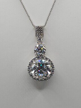 925 Sterling Silver Moissanite Halo Drop Pendant Necklace 18" 6ctw